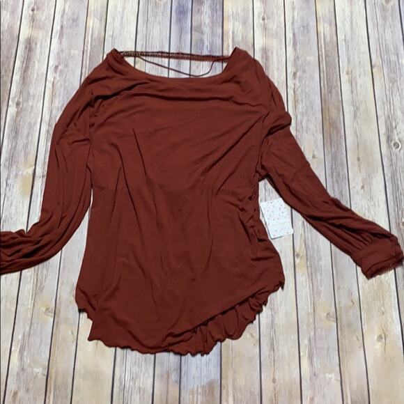 NWT Free People Shimmy Shake Top M - Picture 2 of 5